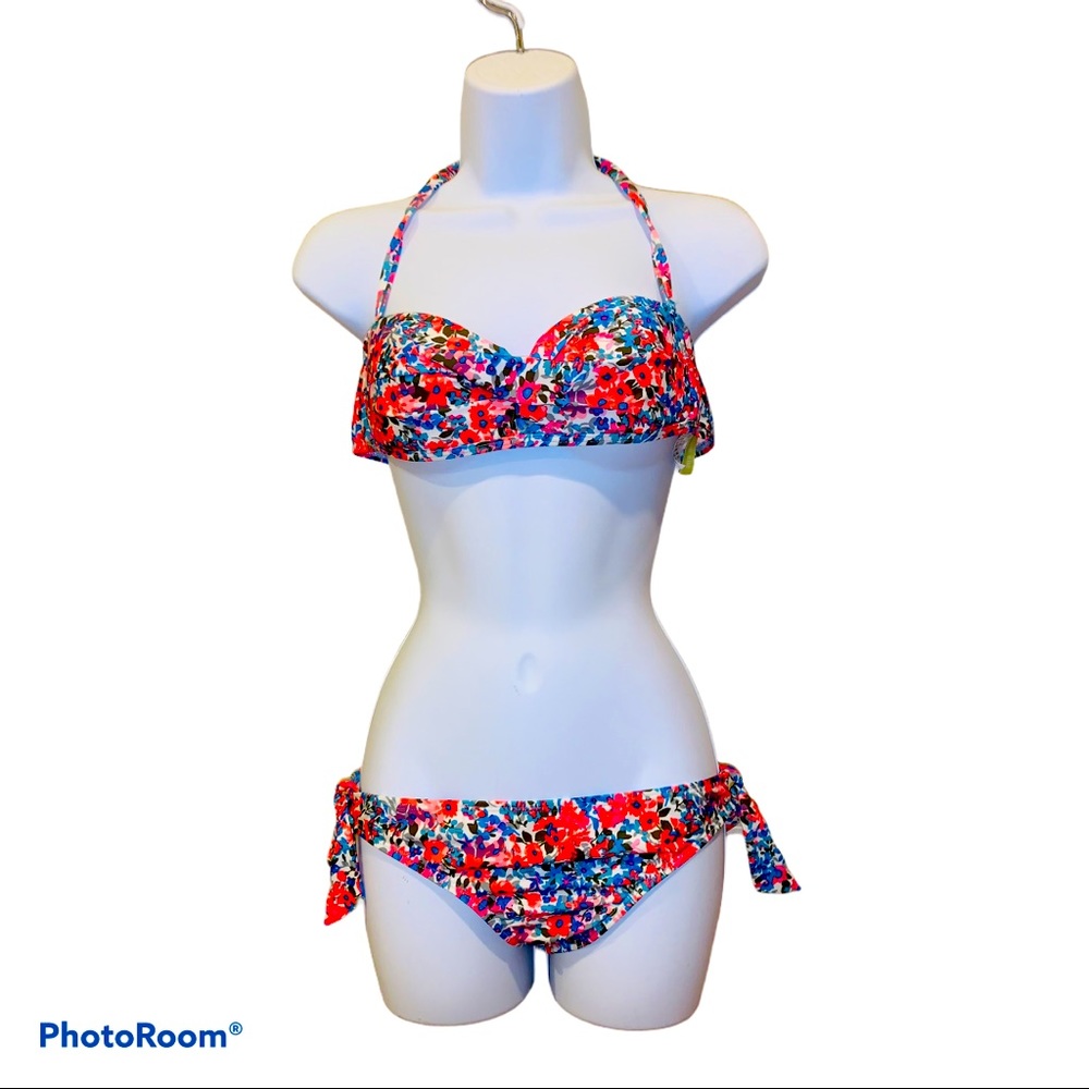 Gianni Bini Bikini!